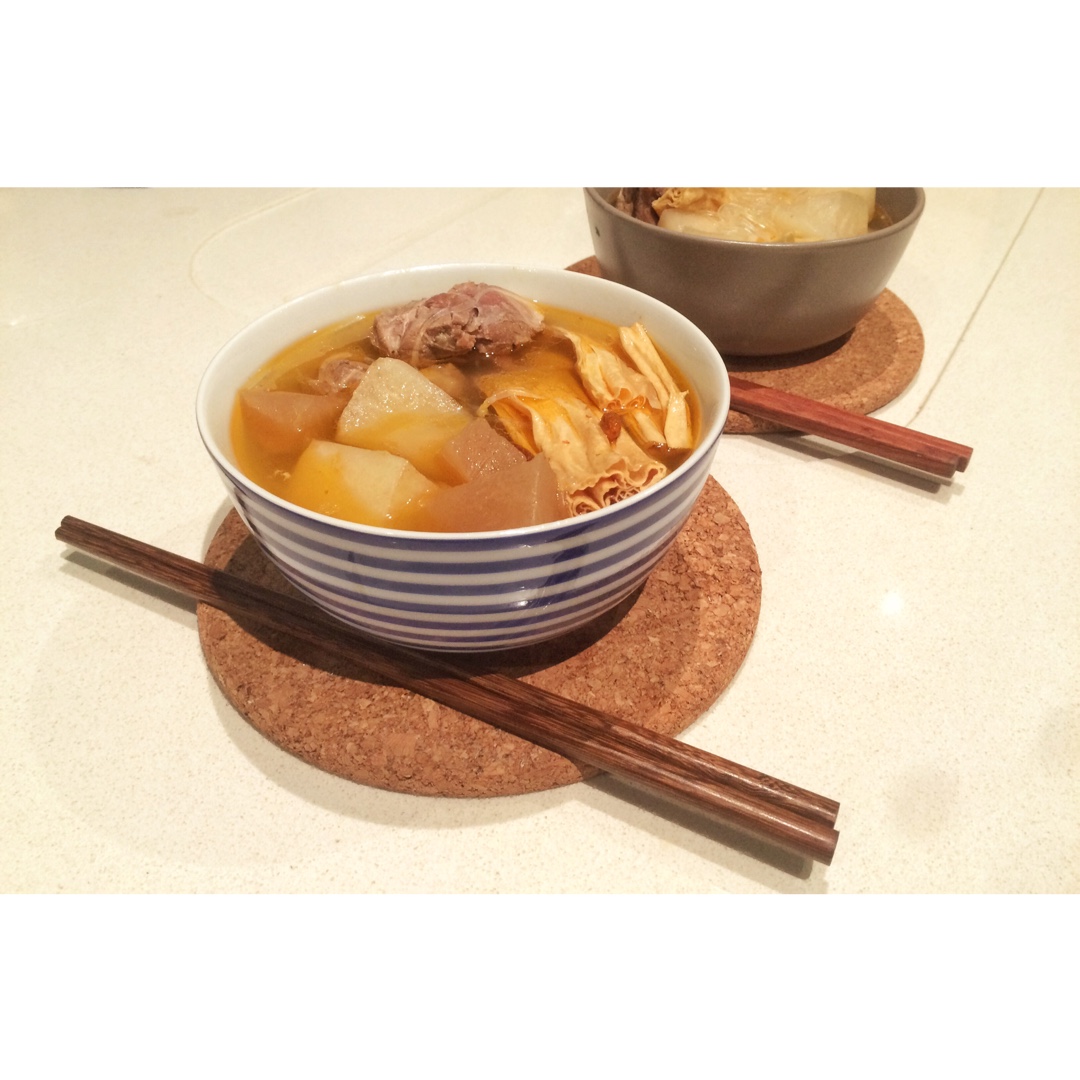 酸萝卜老鸭汤