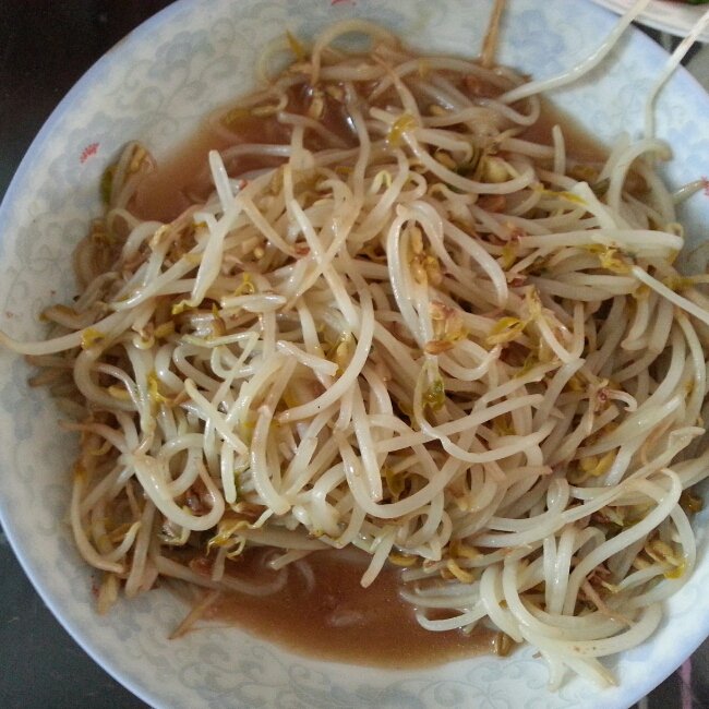 素炒豆芽