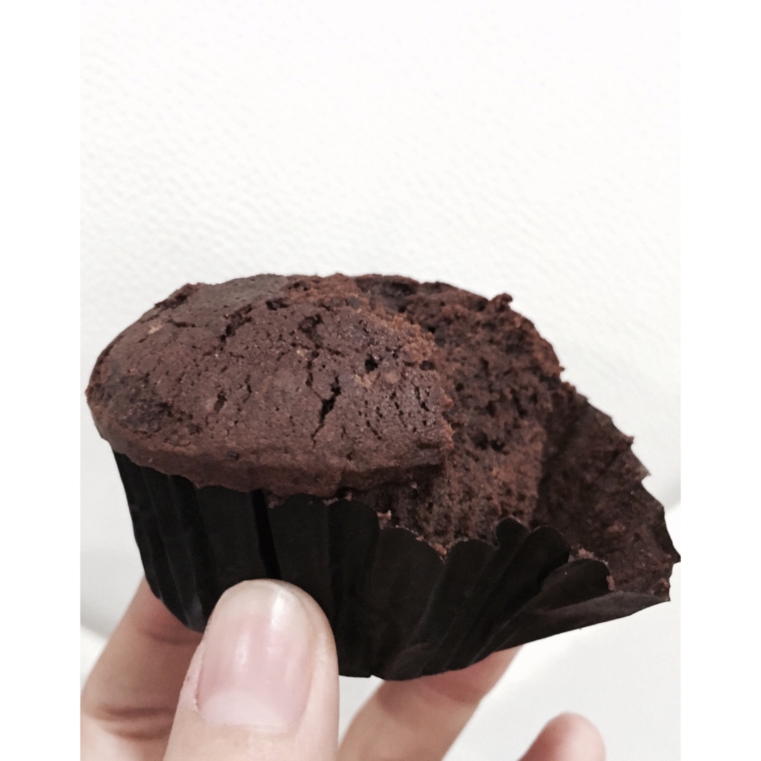 古典巧克力cupcake配马斯卡彭奶油霜