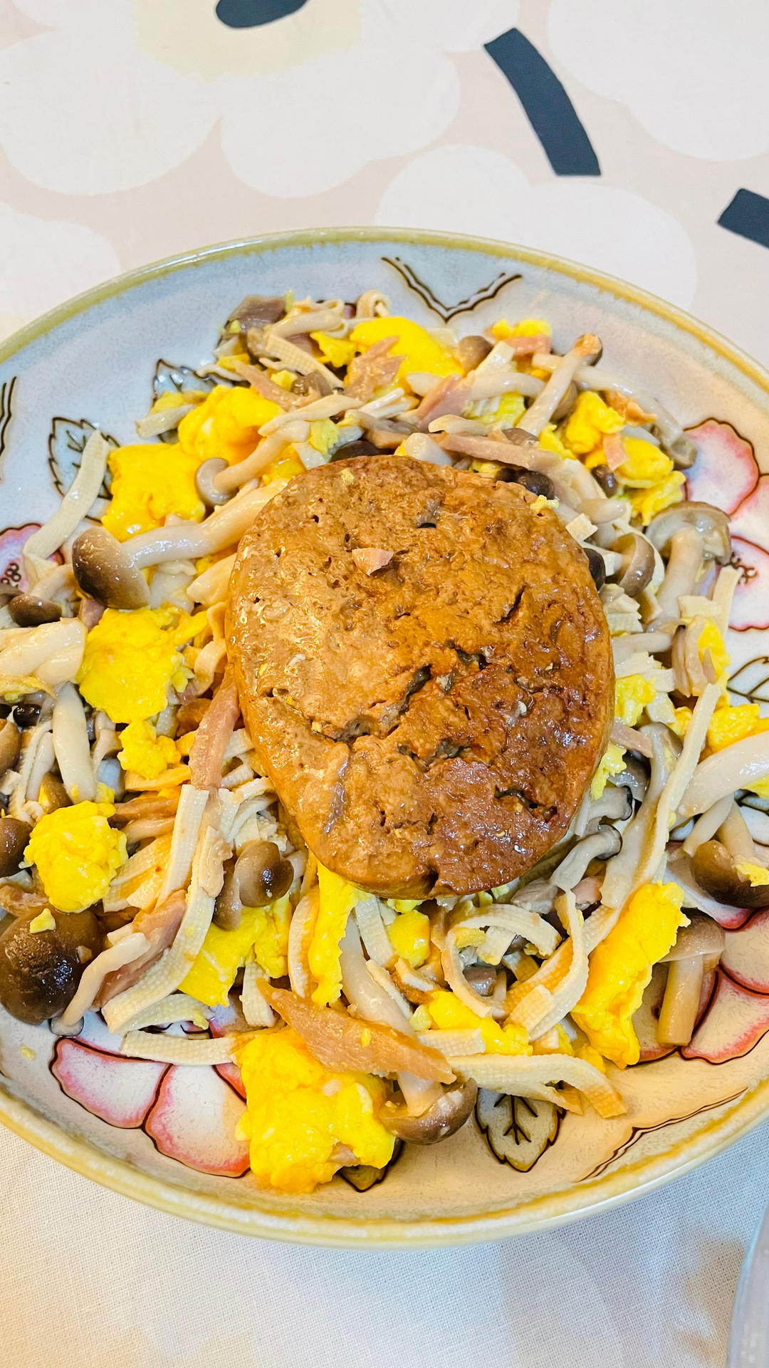 蟹味菇炒鸡蛋