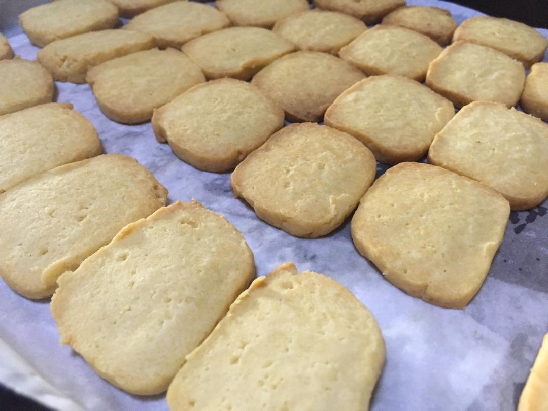 【炼乳脆饼•硬】非常简单的硬饼干