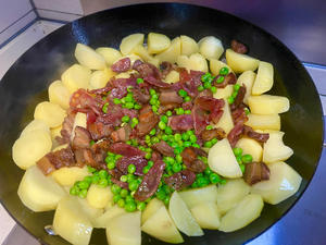 土豆饭，香掉牙的锅巴洋芋饭的做法 步骤2