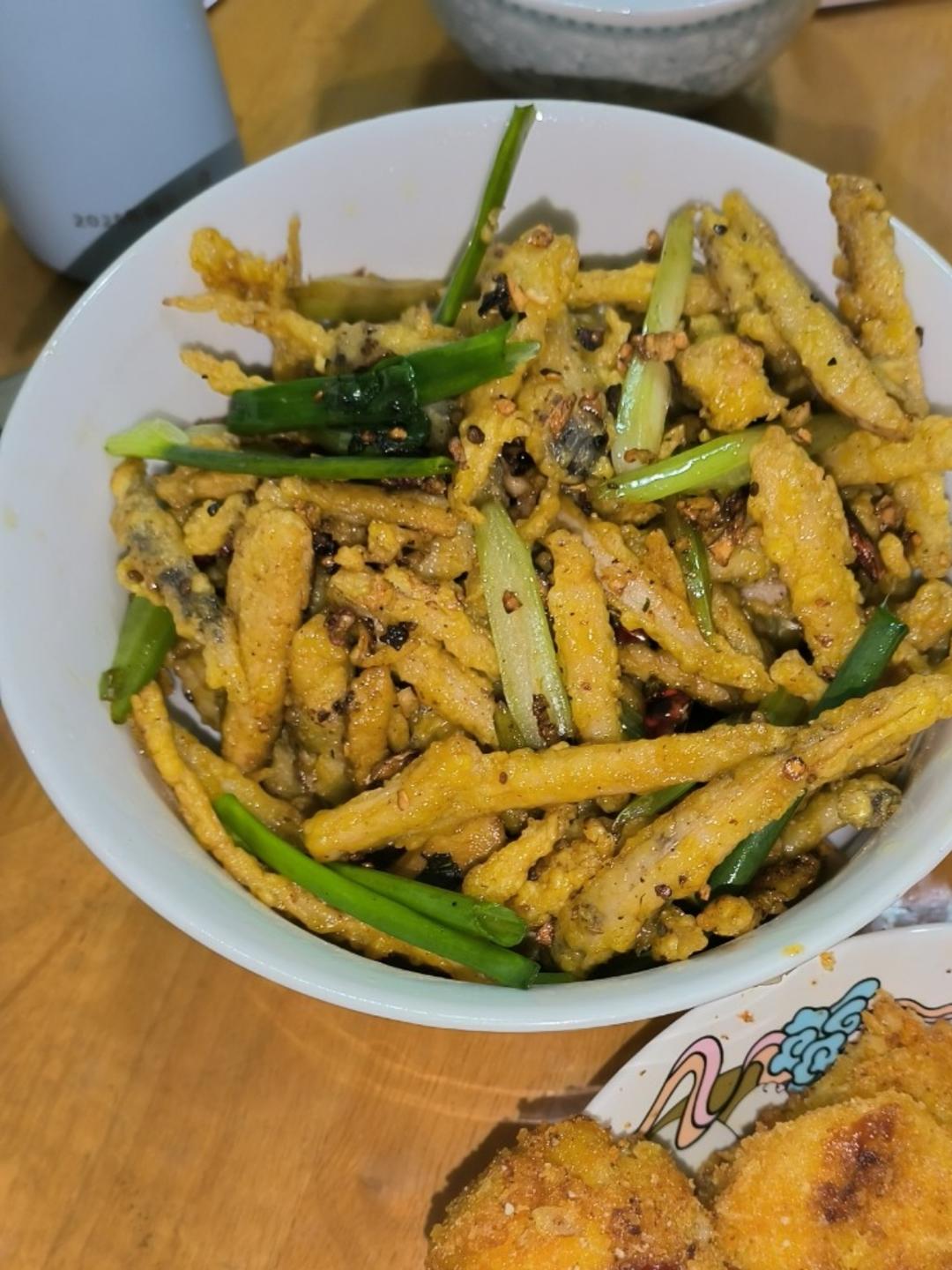 没有一节藕能活着走出湖北——湖北名菜麻辣鲜香的【干煸藕丝】【家常菜系列10】