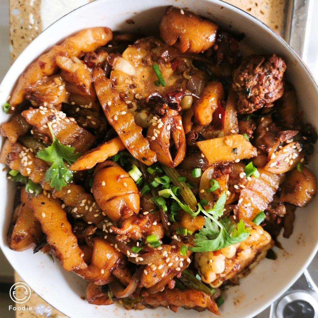 麻辣炒墨鱼仔（干锅墨鱼仔）