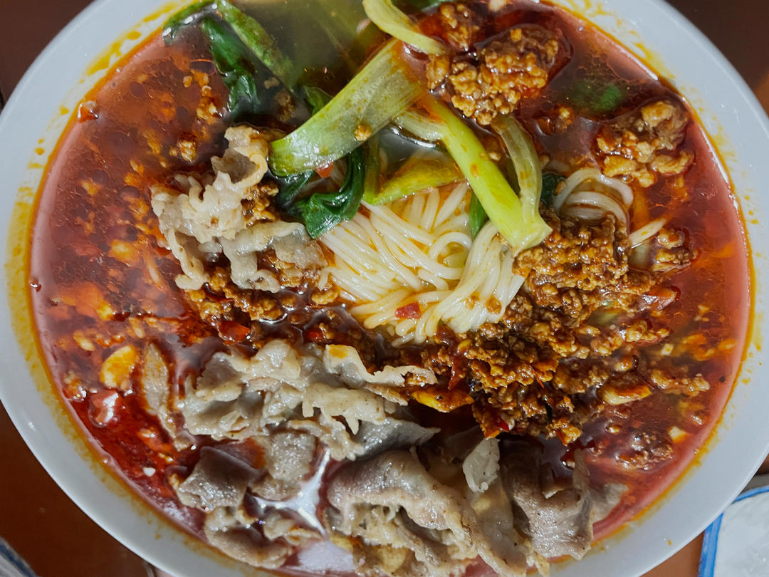 自制家常版重庆小面，香辣过瘾10分钟搞定