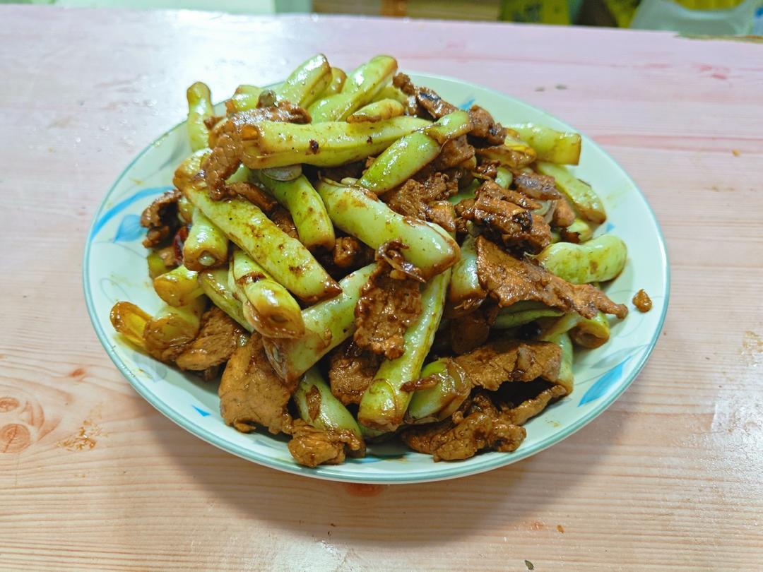 妈妈的豆角炒肉
