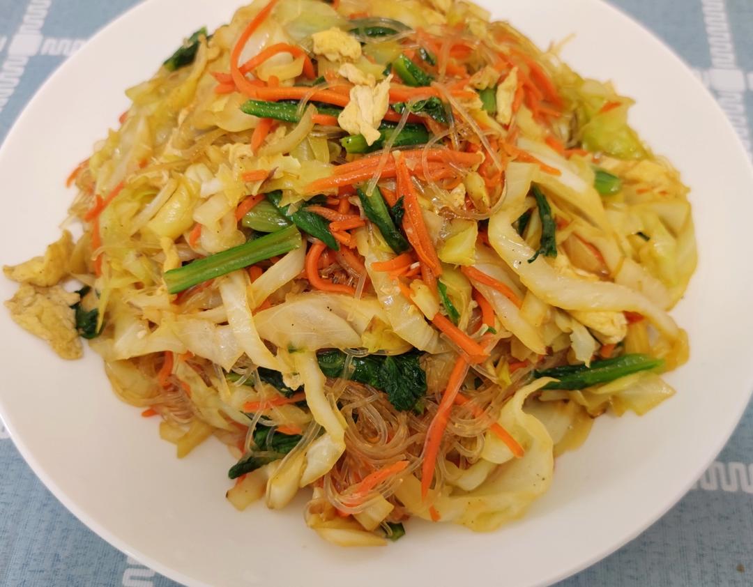 包菜鸡蛋炒粉丝