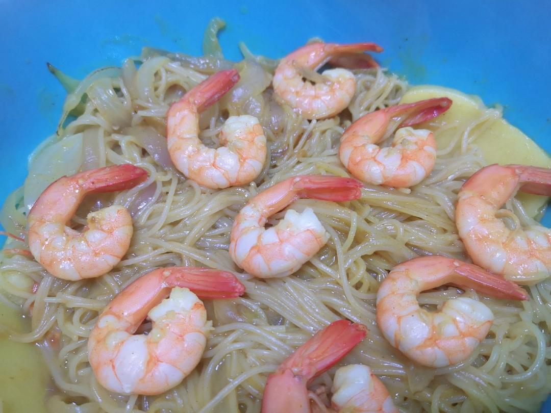 咖喱鲜虾粉丝煲