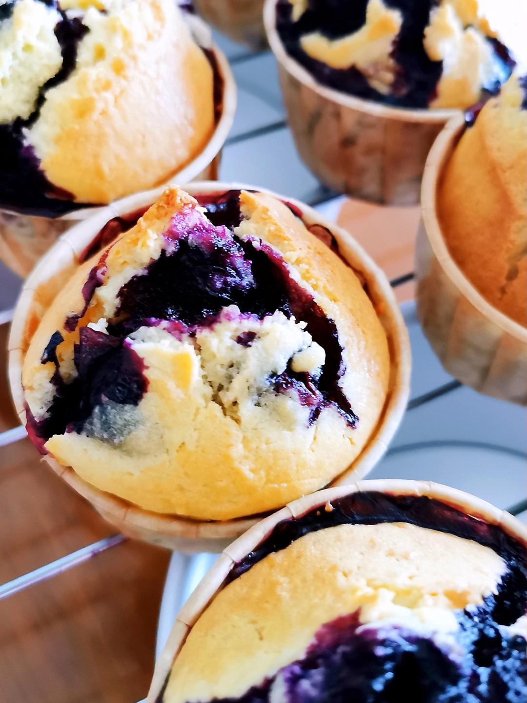 超简单【爆浆蓝莓玛芬蛋糕】