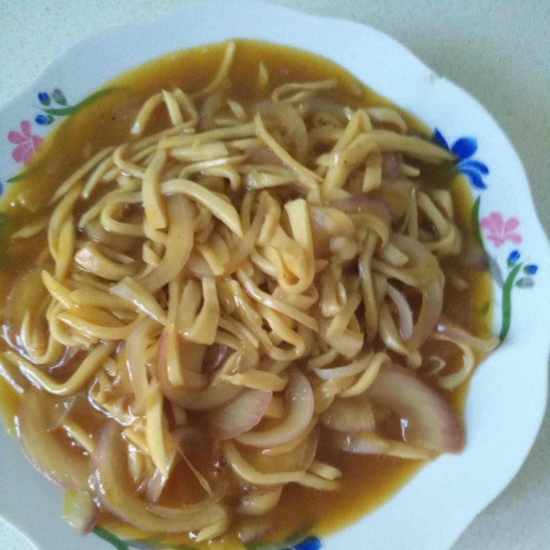 洋葱遇到杏鲍菇