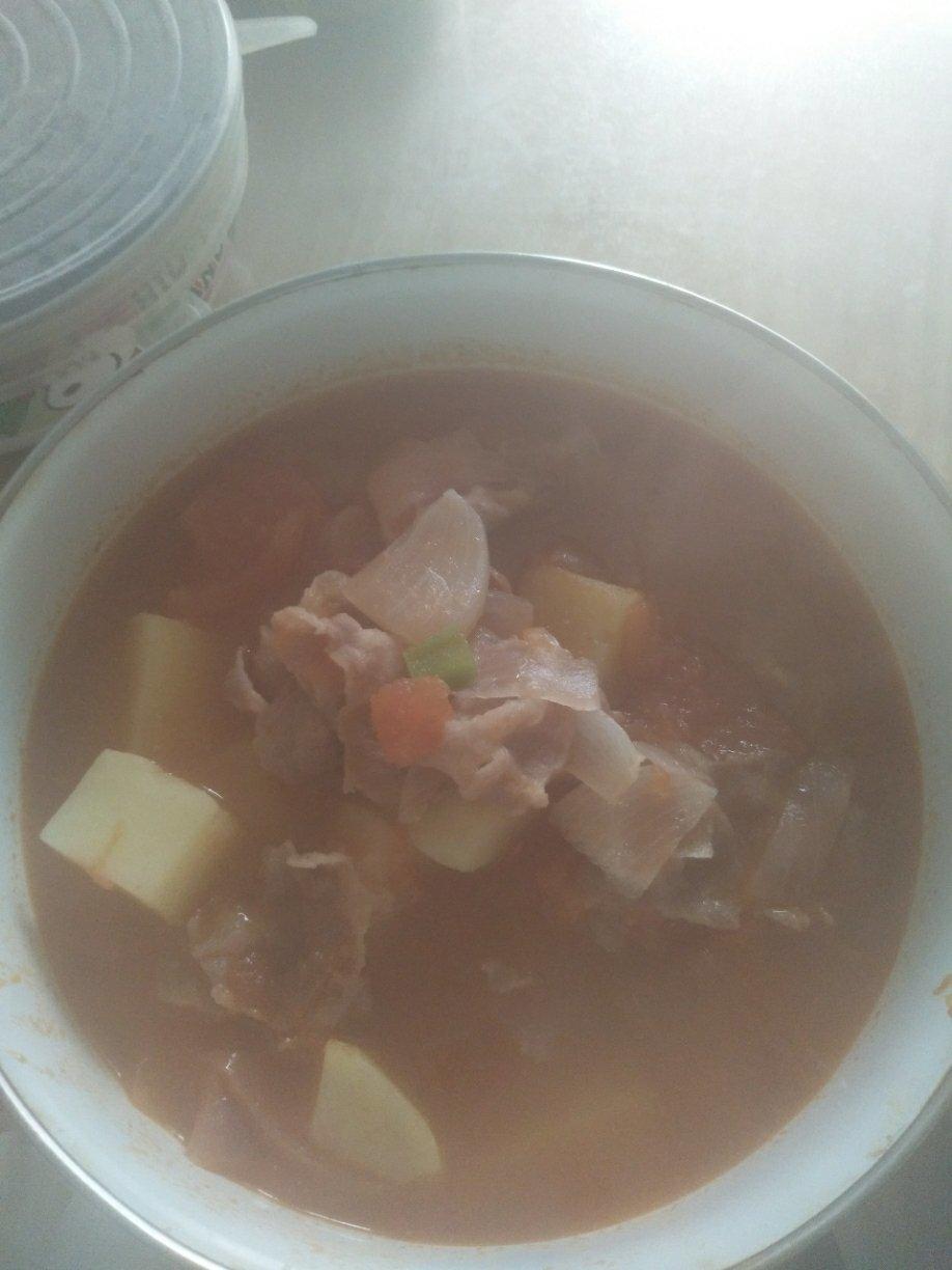 番茄土豆肥牛锅
