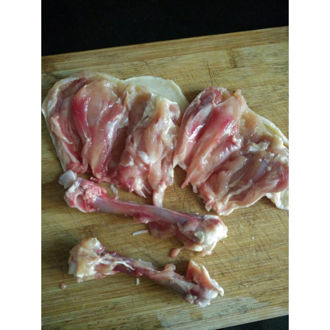 快速鸡腿去骨