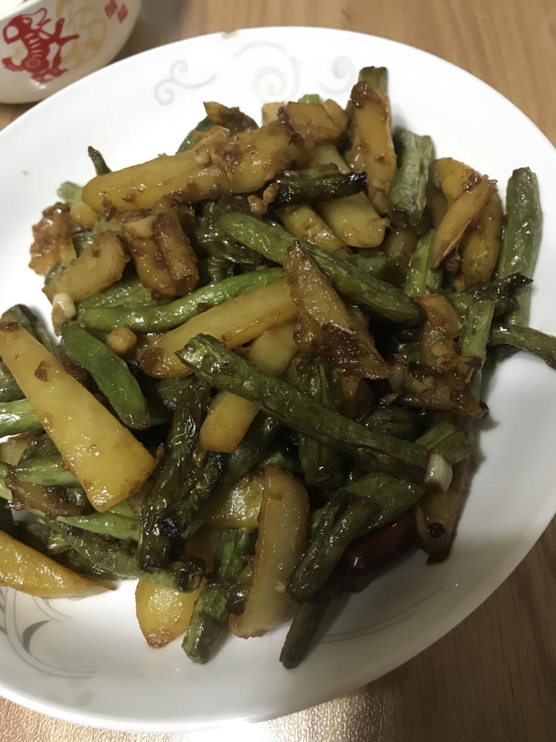 干煸豆角土豆条（蒜香）