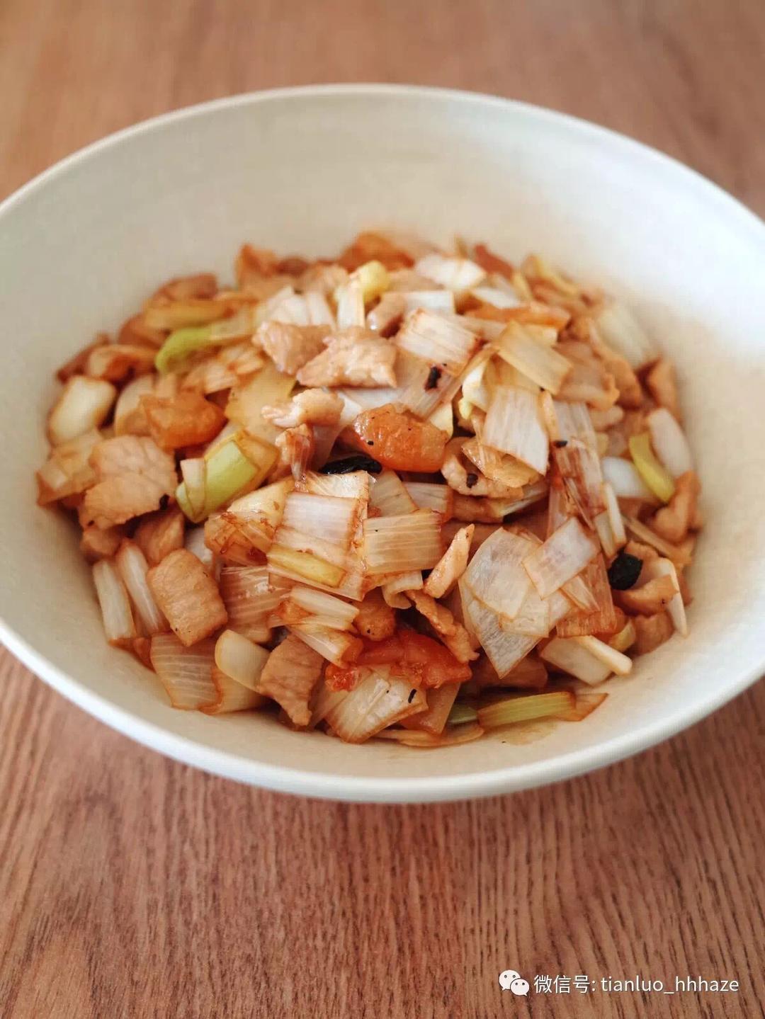 田螺姑娘的葱爆猪颈肉的做法