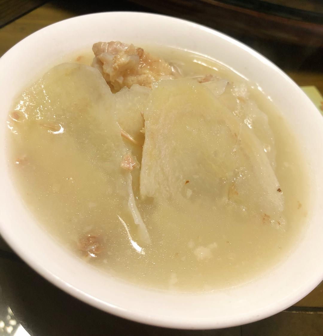 超级简单又美味的葛根筒骨汤
