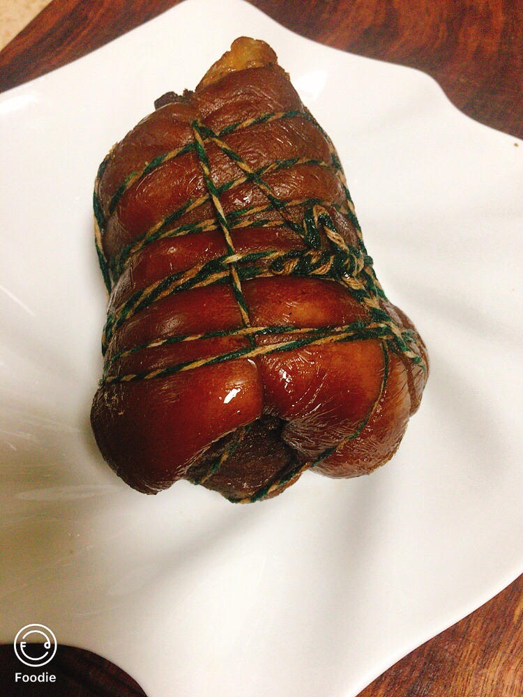 缠丝肘子    3分钟前         2         0            颖子