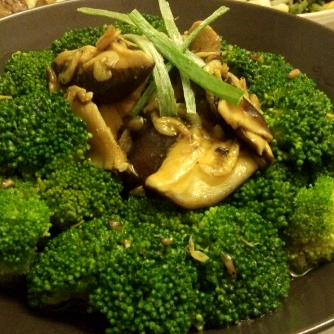 蚝油香菇西兰花