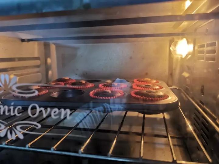 布朗尼杯子蛋糕