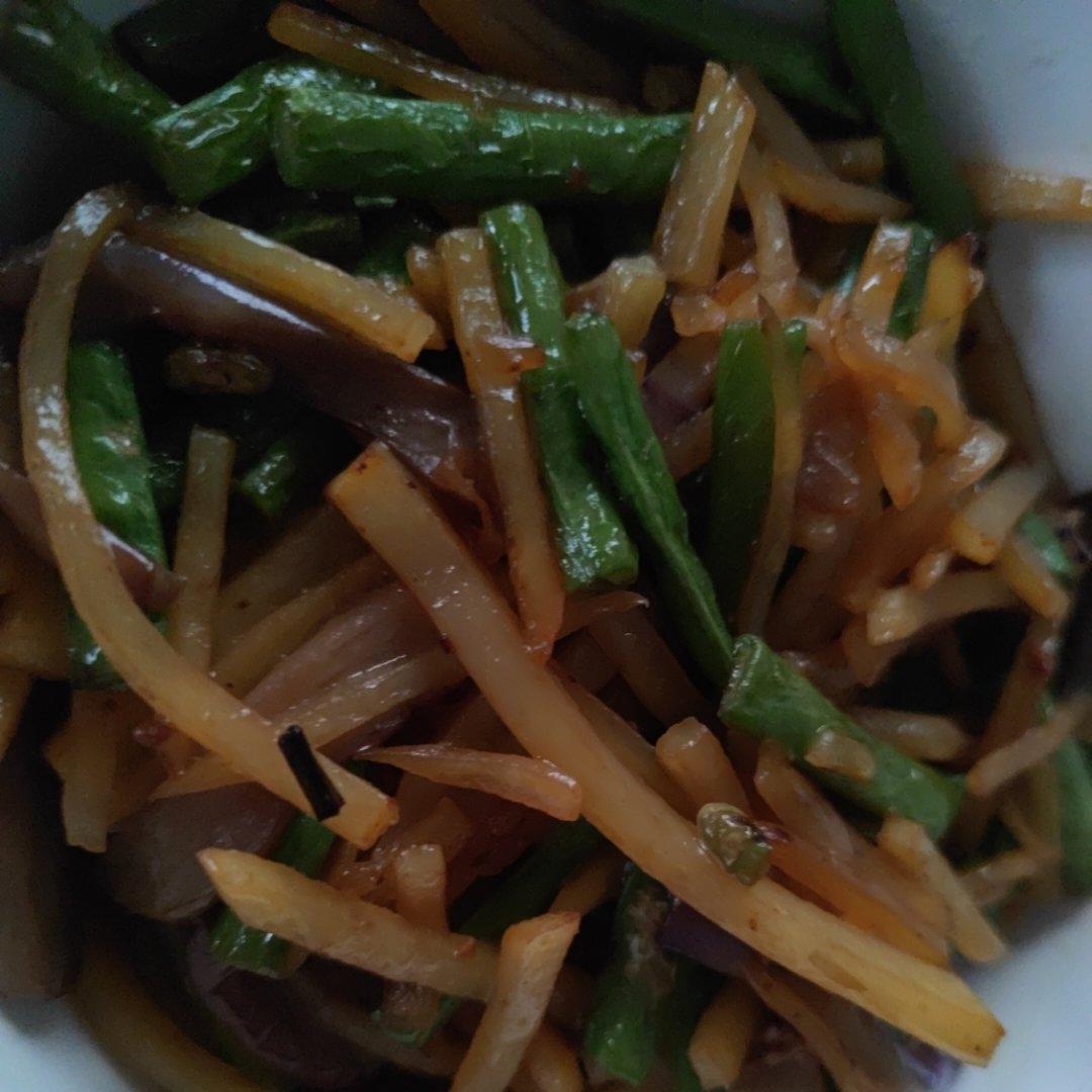 上班带饭系列－豆角烧土豆茄子