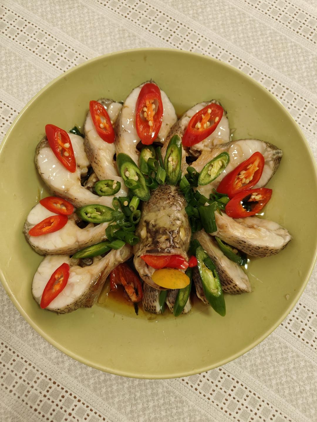 年夜饭系列之孔雀开屏清蒸鲈鱼