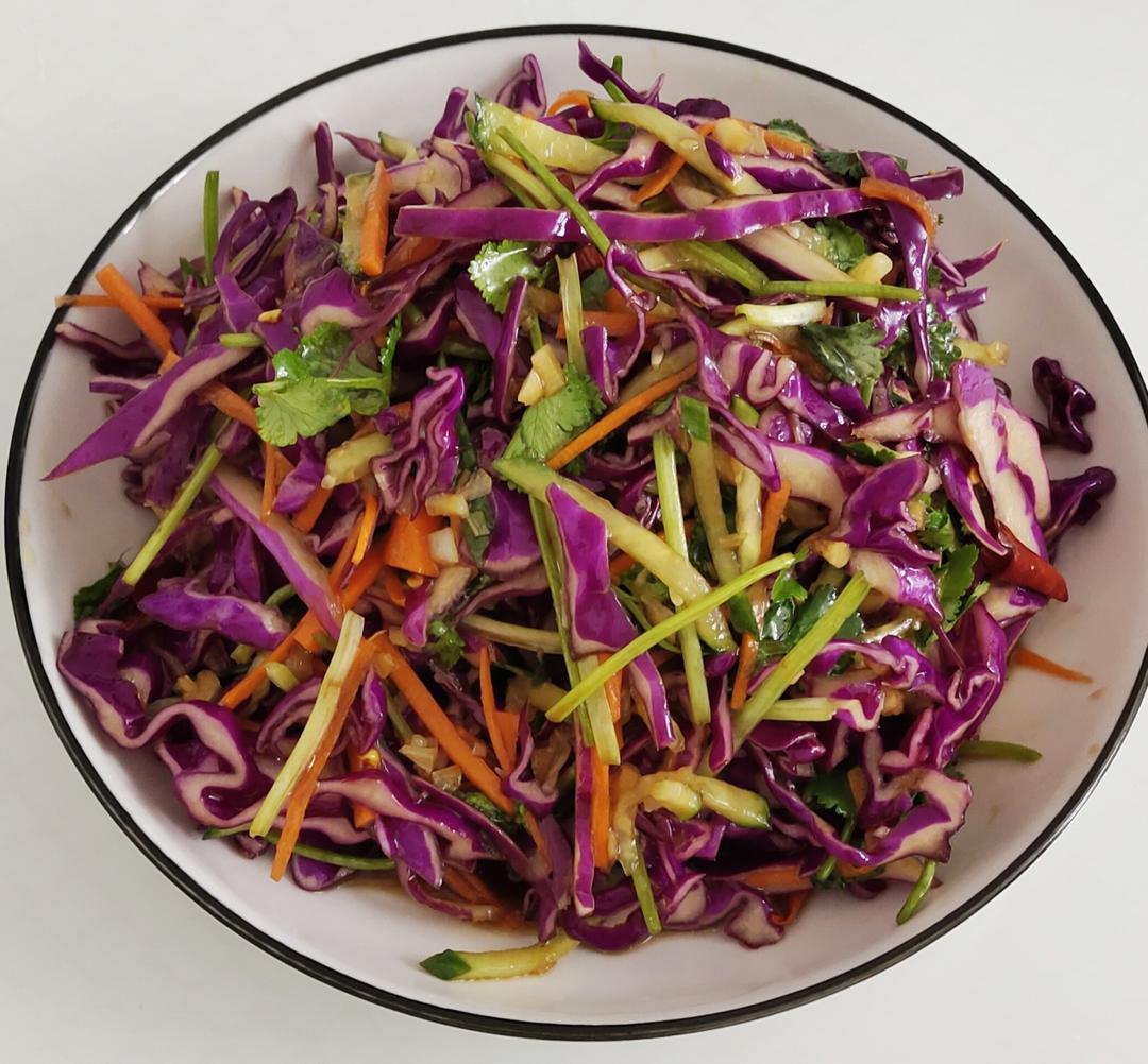 凉拌紫甘蓝