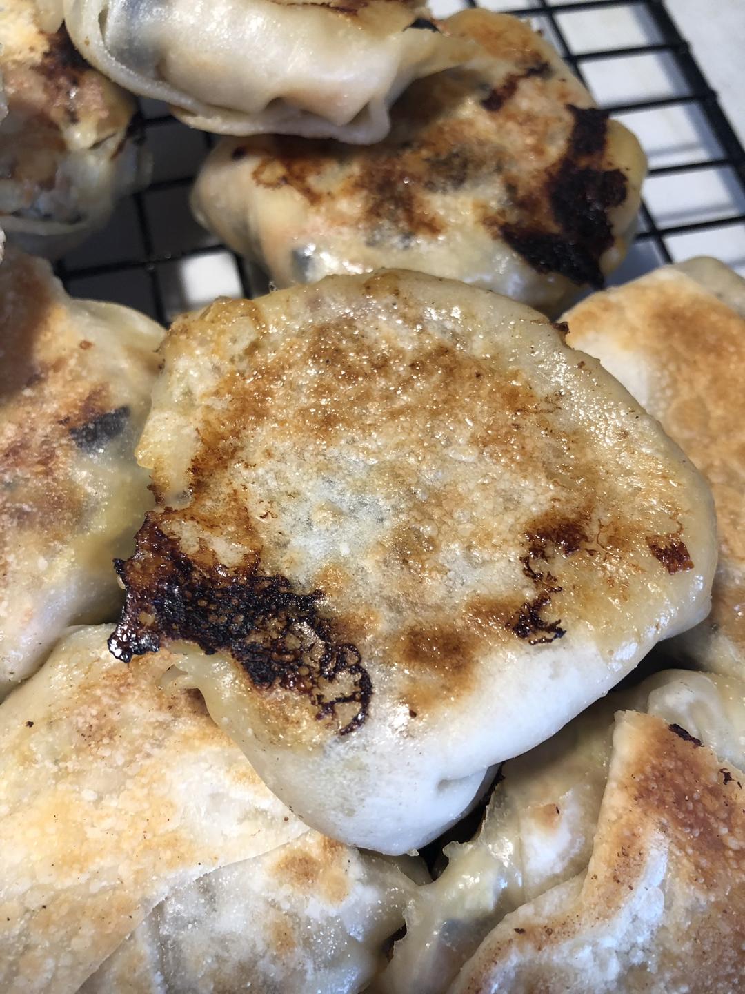 饺子皮煎饺的做法