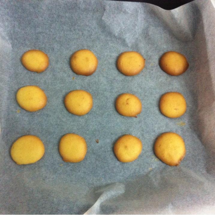 蛋黄小西饼（烤箱做饼干，简单又好吃）