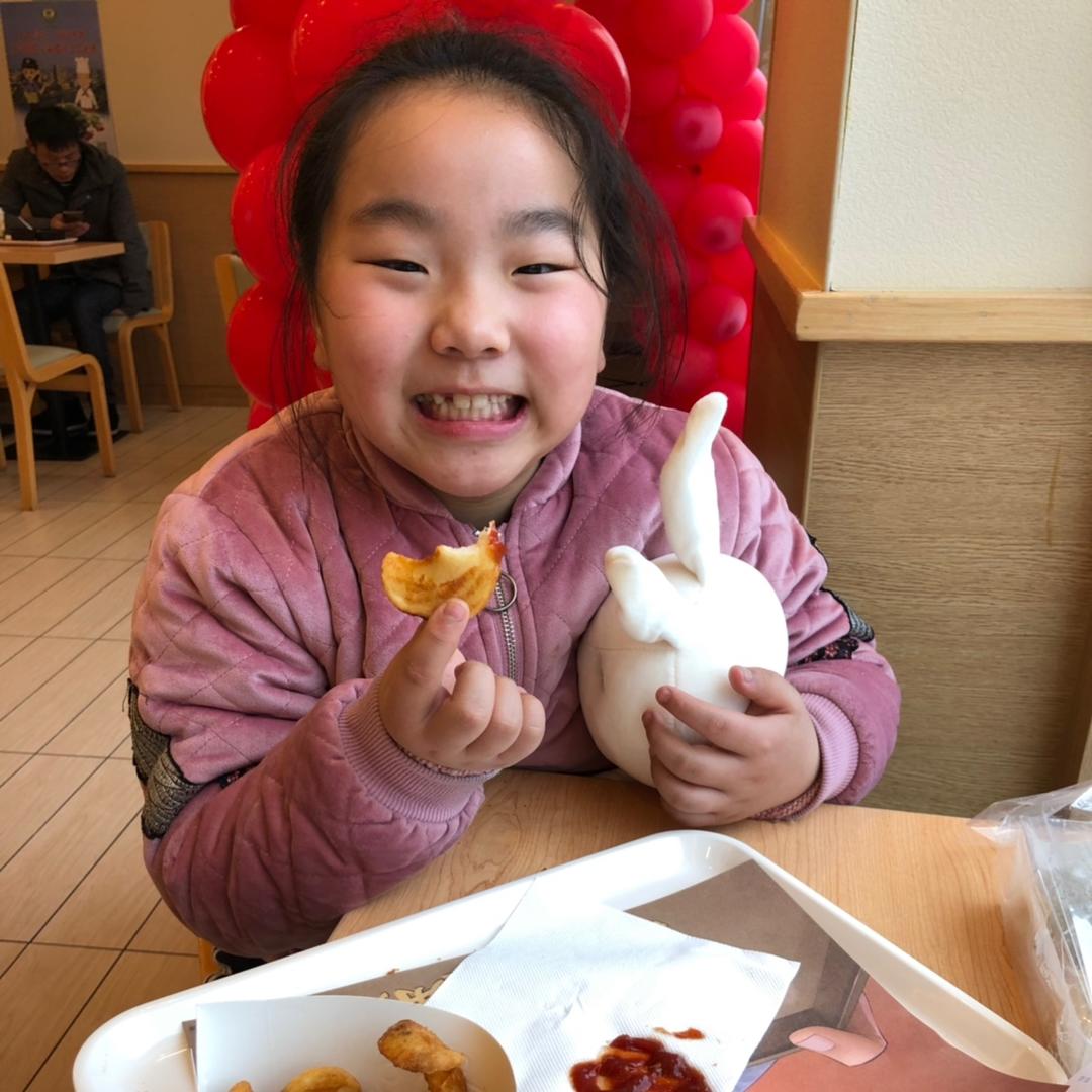 潘小妞_gl85