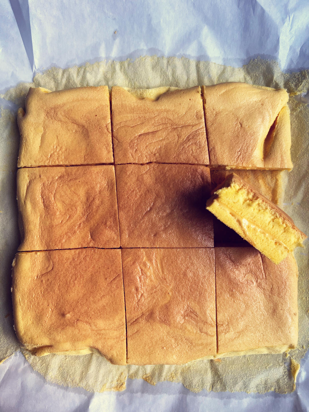 堪比柯基屁股
爆浆芝士🧀古早蛋糕
