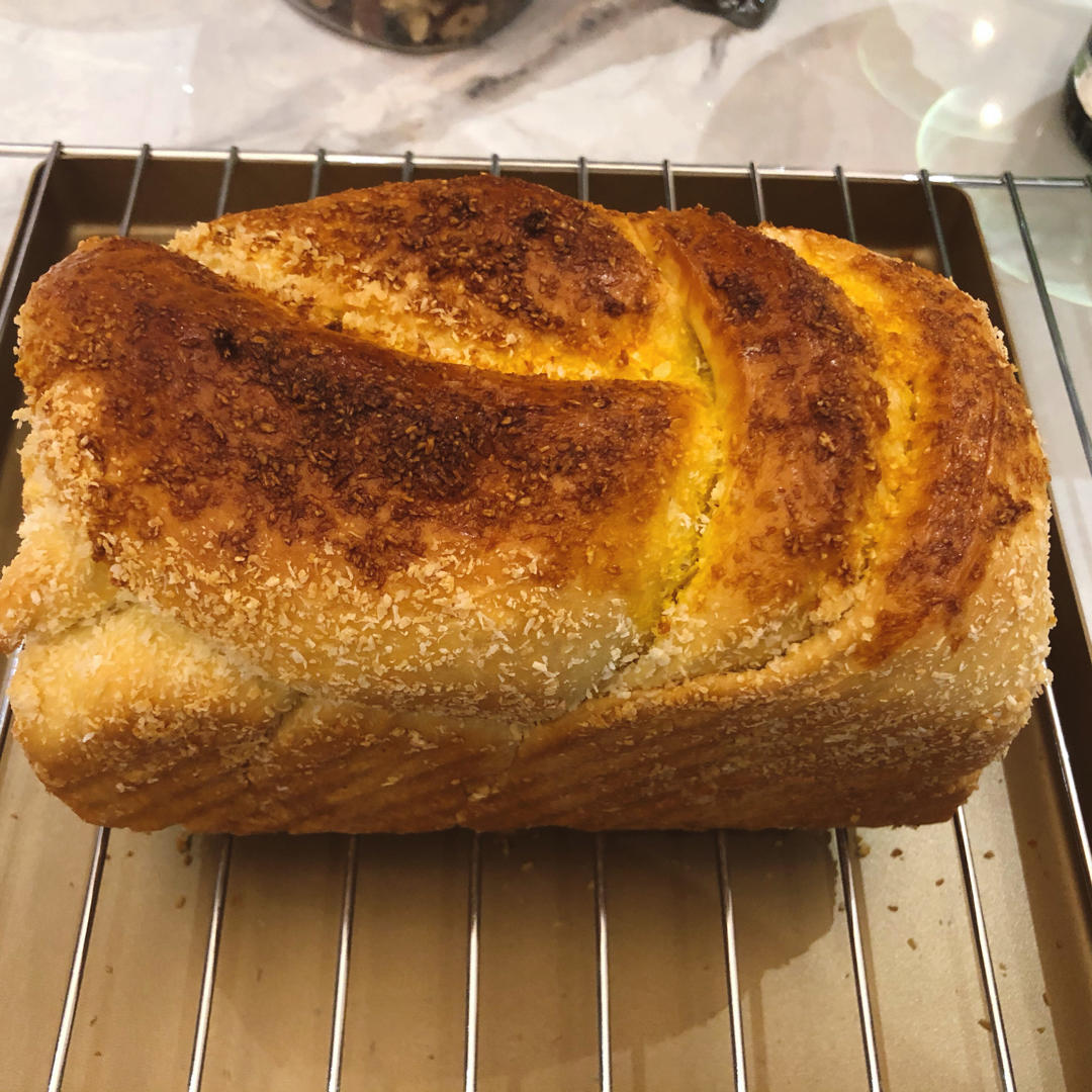 椰蓉吐司面包 Coconut Loaf