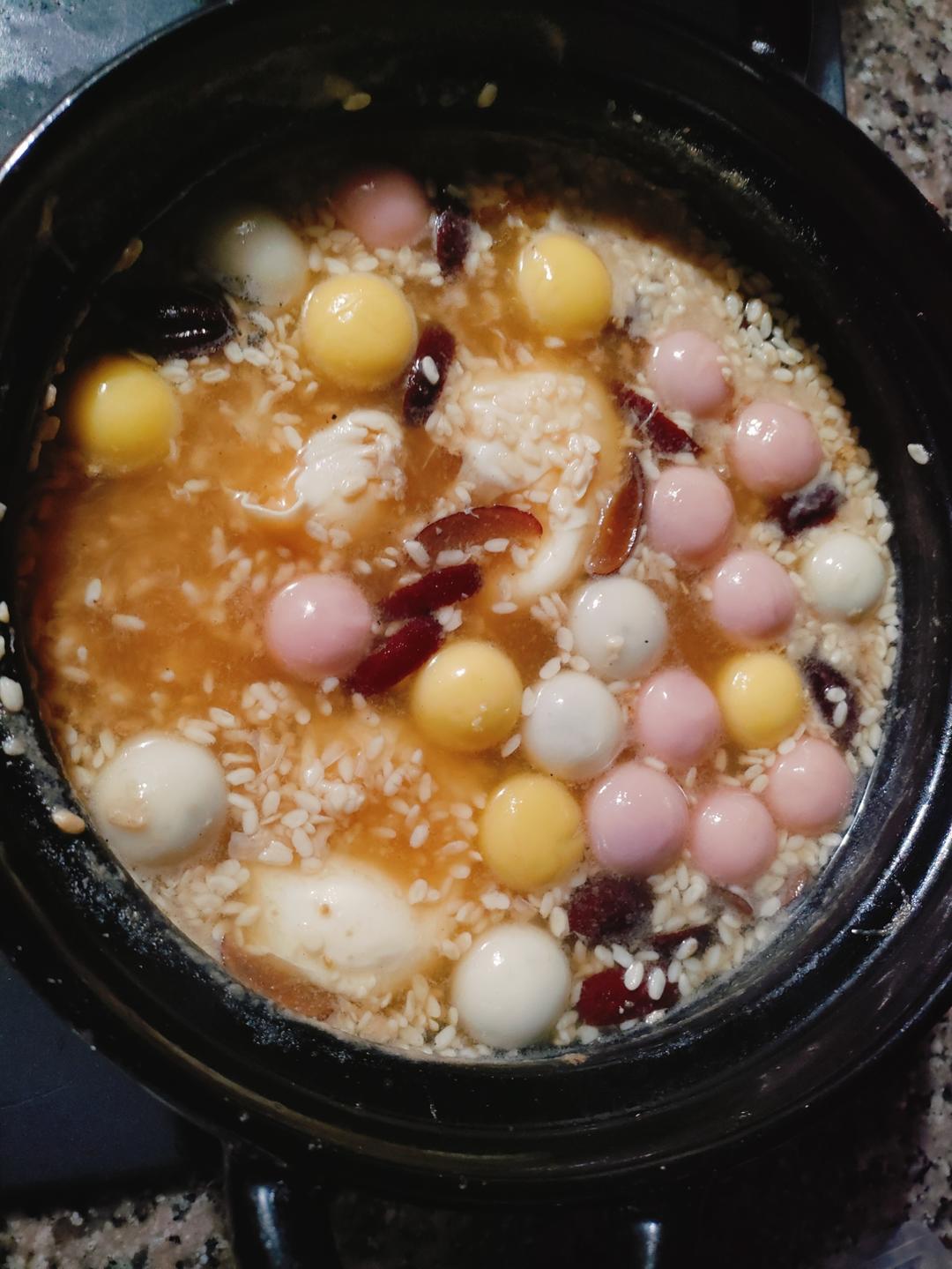 软糯香甜的红糖酒酿小圆子