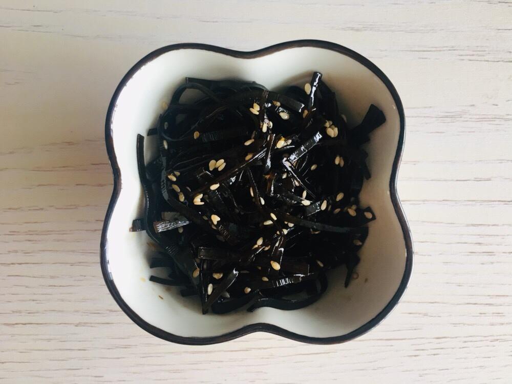 ごま昆布の佃煮（芝麻昆布佃煮）