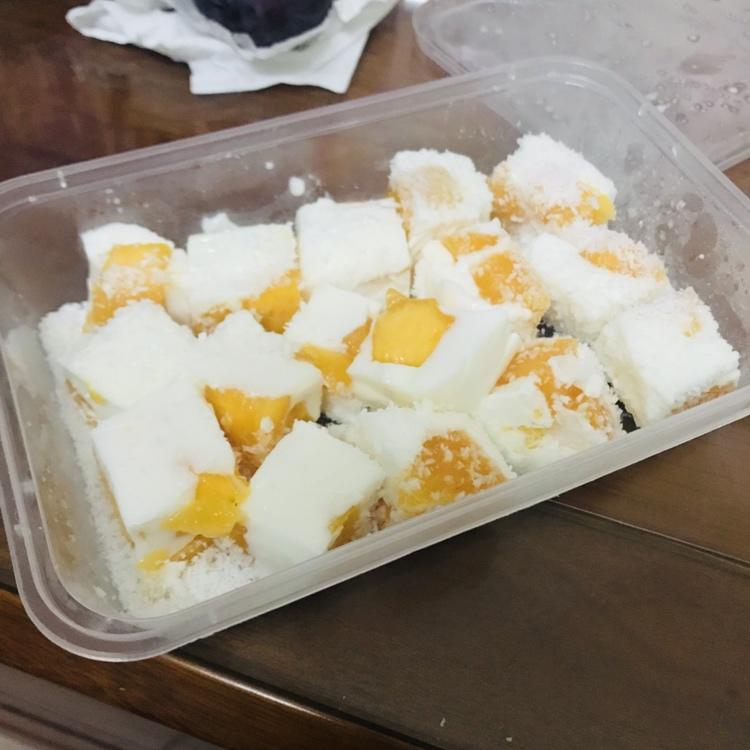 椰奶冻（一款毫无难度的甜点）