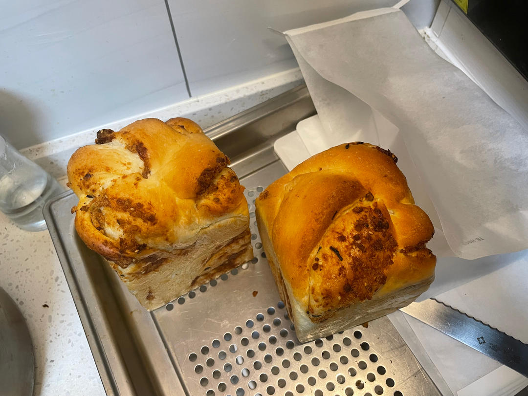 70%冷藏中种海苔肉松小吐司