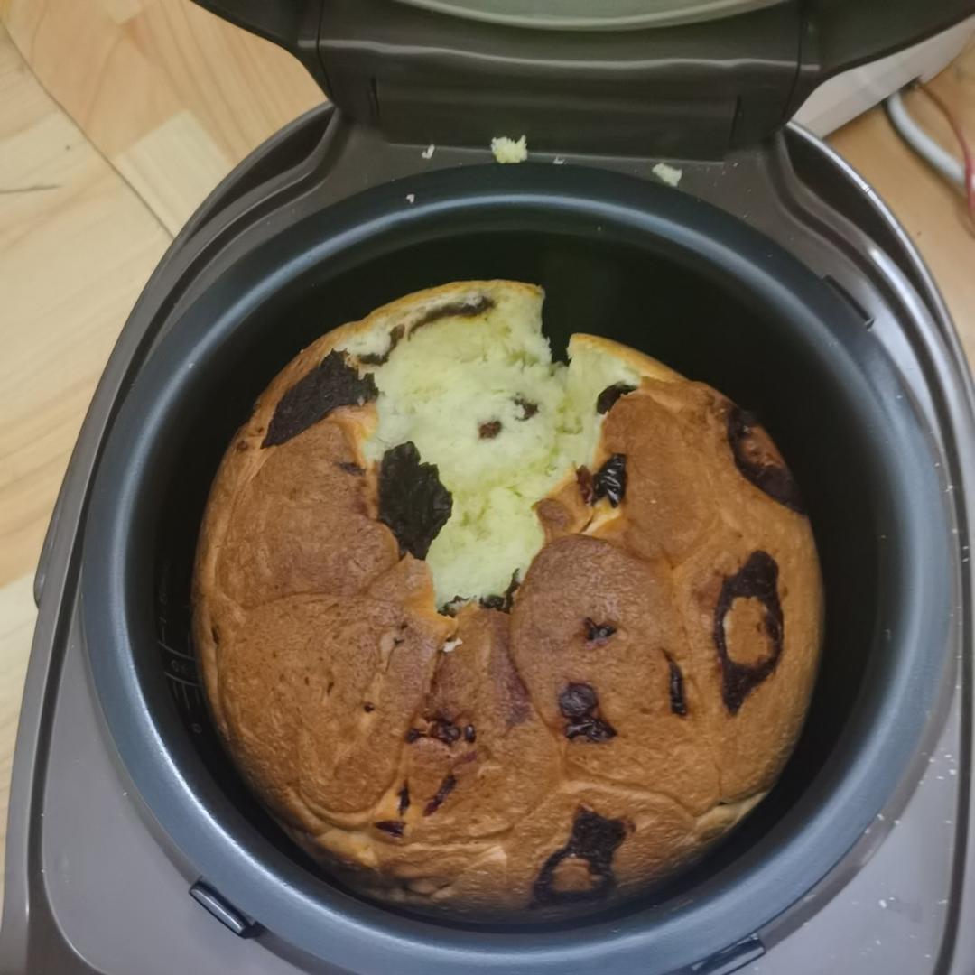电饭锅蒸面包