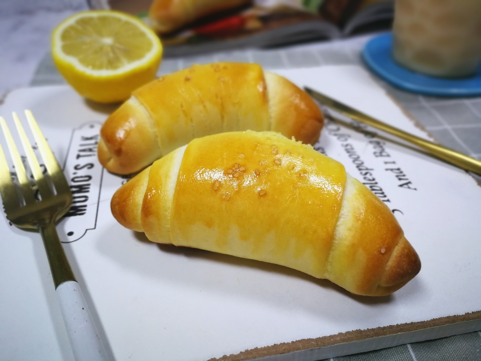 日式黄油海盐面包的做法