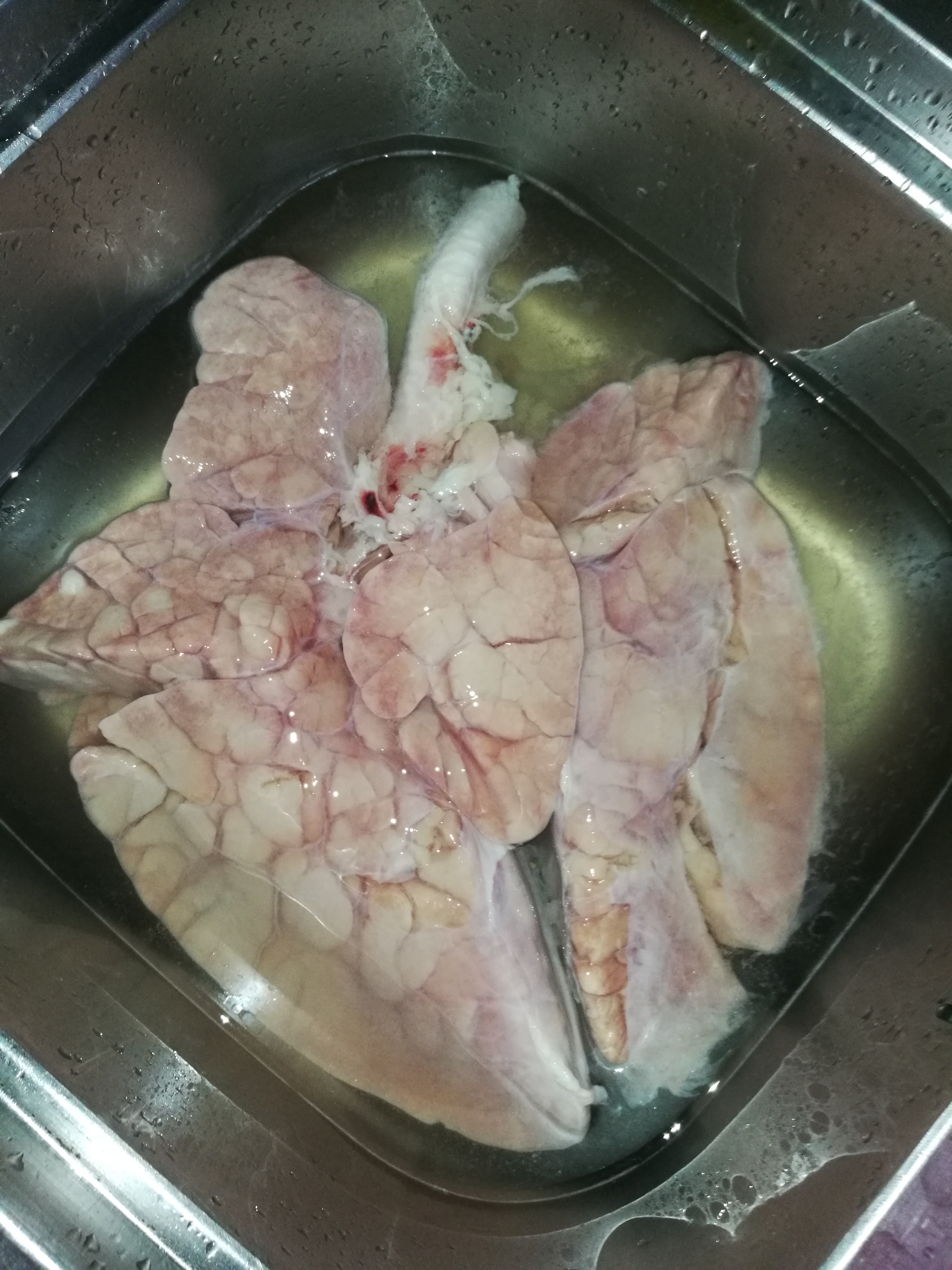 猪肺清洗的做法
