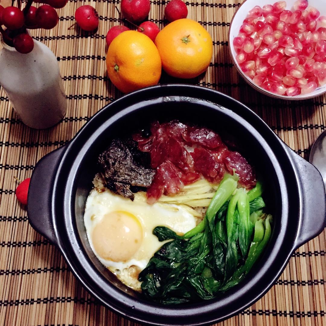 广式腊味煲仔饭