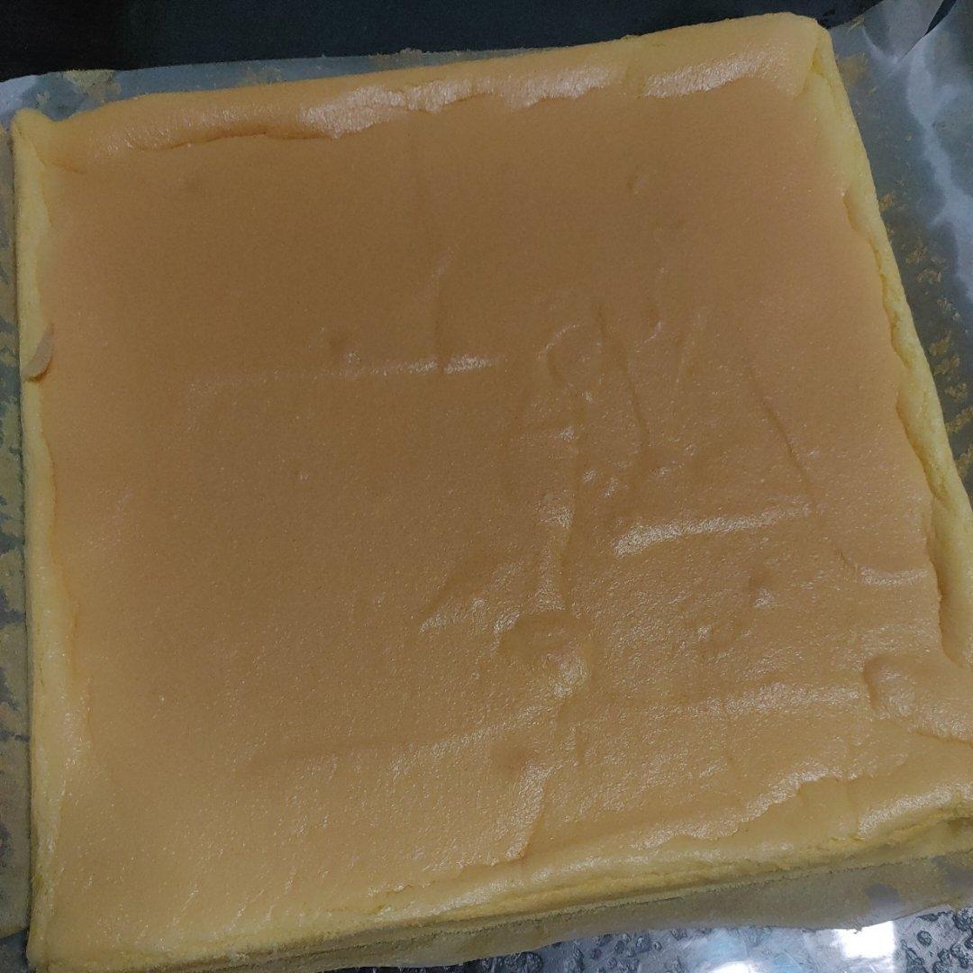 蛋糕卷这样做‼️不掉皮不开裂（小视频食谱）