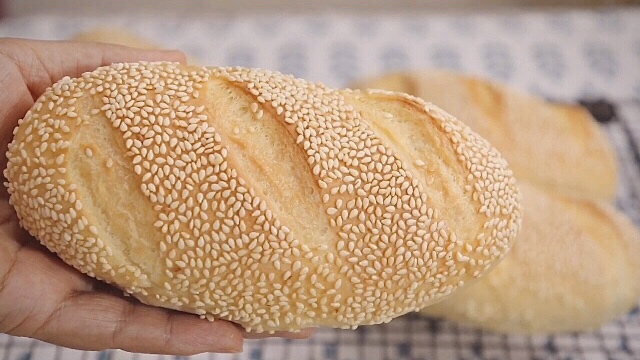 芝麻软面包（可以做长汉堡胚）的做法 步骤17