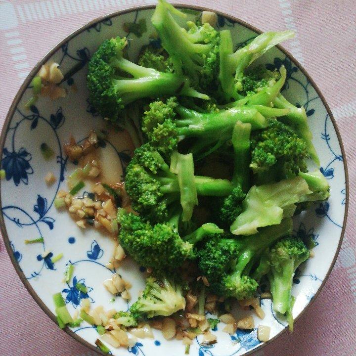 蚝油蒜蓉西兰花