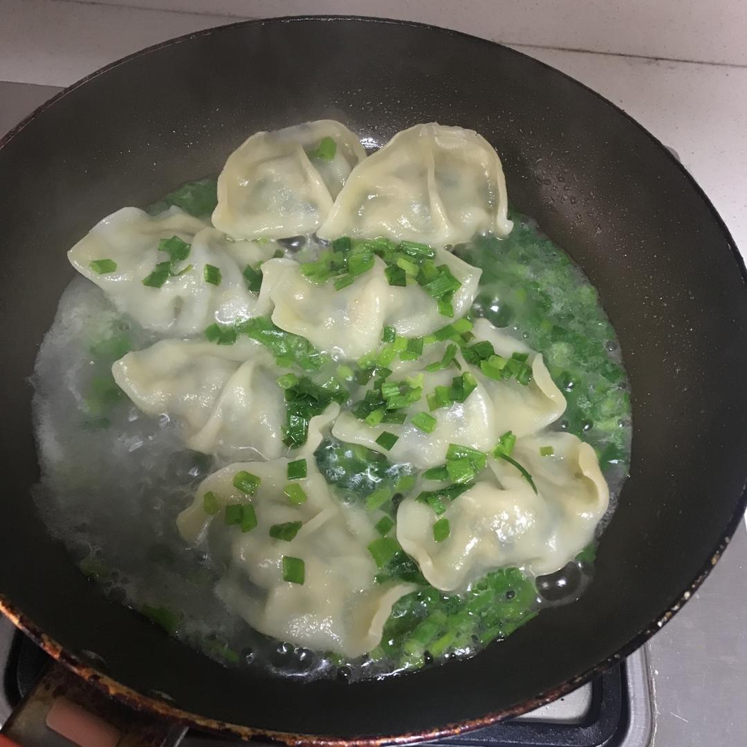 脆底煎饺