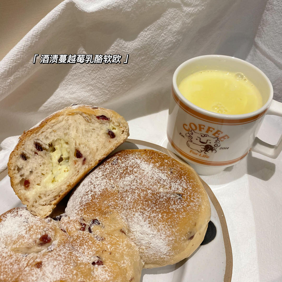 面包店里的常客——蔓越莓奶酪软欧