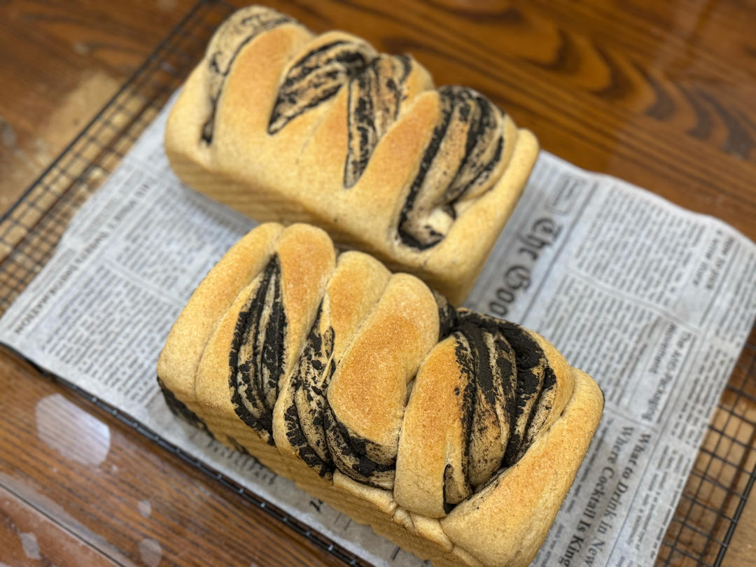 养生黑芝麻核桃吐司
