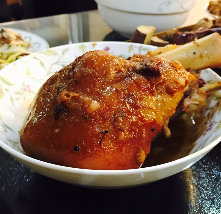 【曼食慢语】秘制东坡肘子