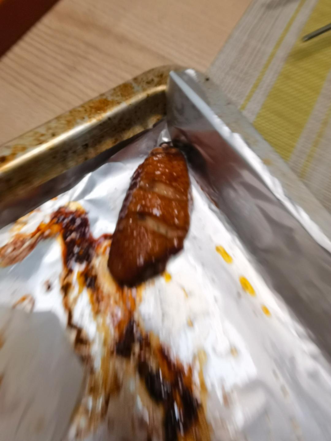 无比鲜嫩多汁的蒜香蜜汁鸡翅