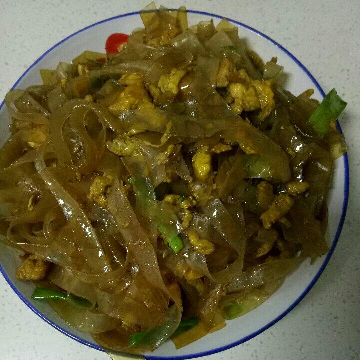 鸡蛋炒粉皮