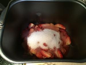 草莓果酱（面包机版）的做法 步骤3