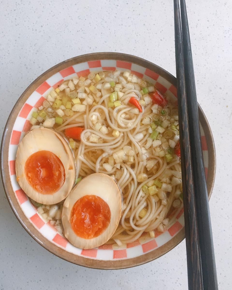 一碗热汤面