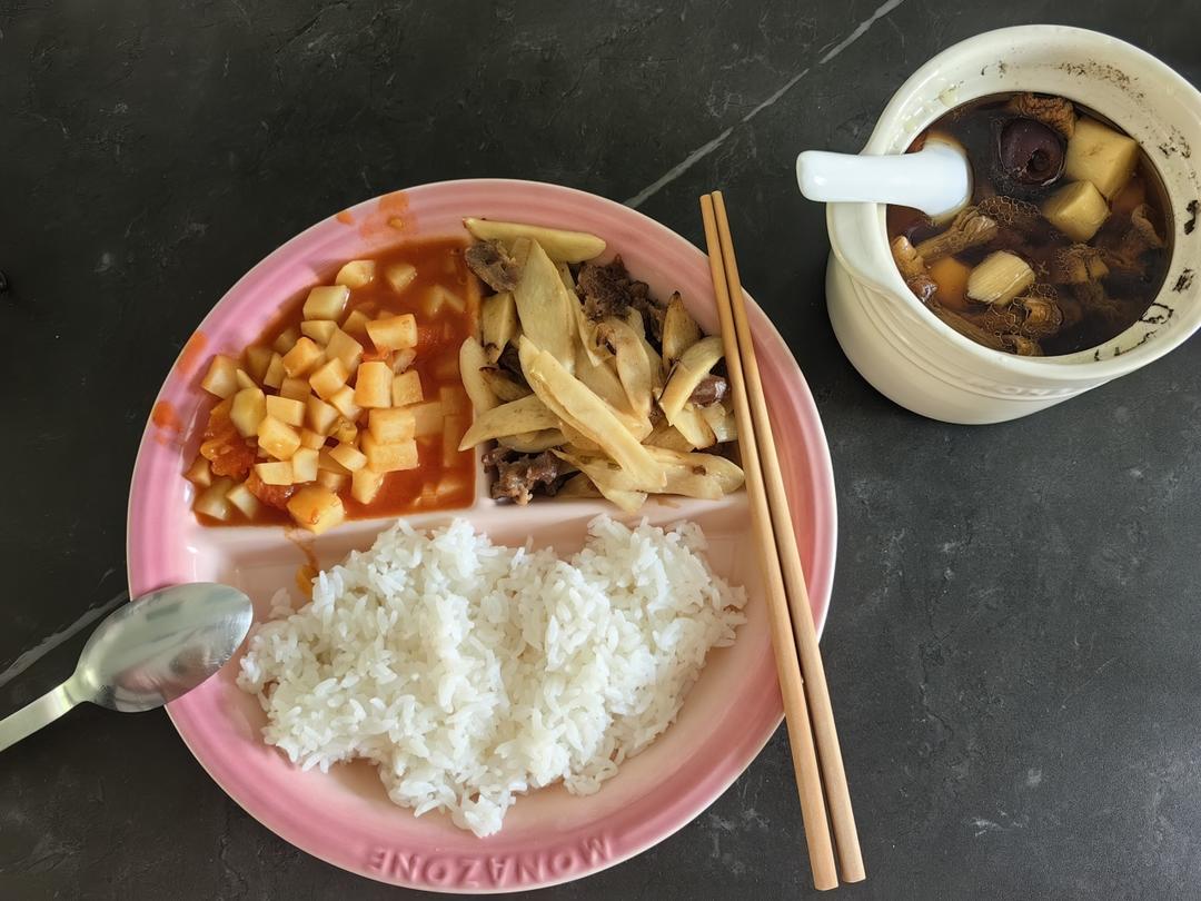 茭白炒牛肉